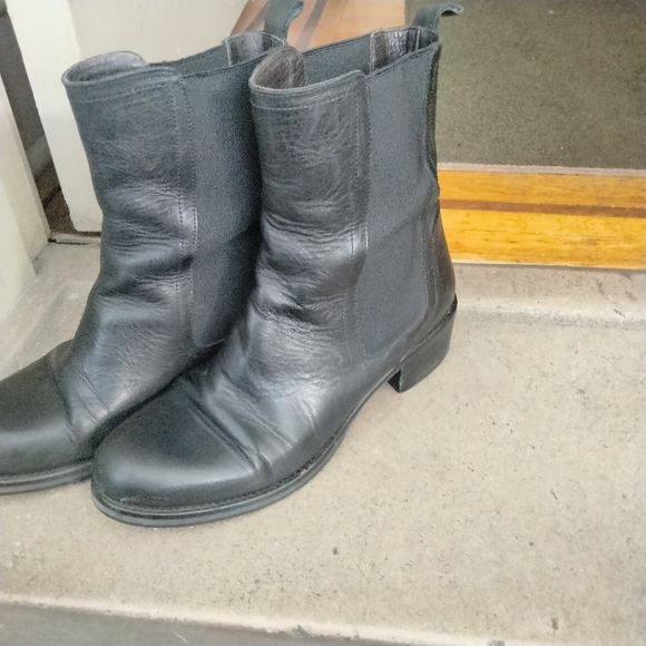 Booties - Picture 2 of 9